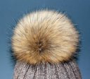 Fur pom pom Raccoon fur pompom Fur accessories Natural color fur raccoon Real fur Pompom hat Large pompoms Detachable pompom Fluffy pom pom