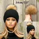 Fur pom pom Raccoon fur pompom Fur accessories Natural color fur raccoon Real fur Pompom hat Large pompoms Detachable pompom Fluffy pom pom