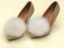 Shoe Clips for Women, Shoe Pompom, Shoe Decorations, White Wedding Shoe Clips, Bridal Shoe Clips, Fluffy Pom Pom Shoe Brooch, Furry Shoe Bow